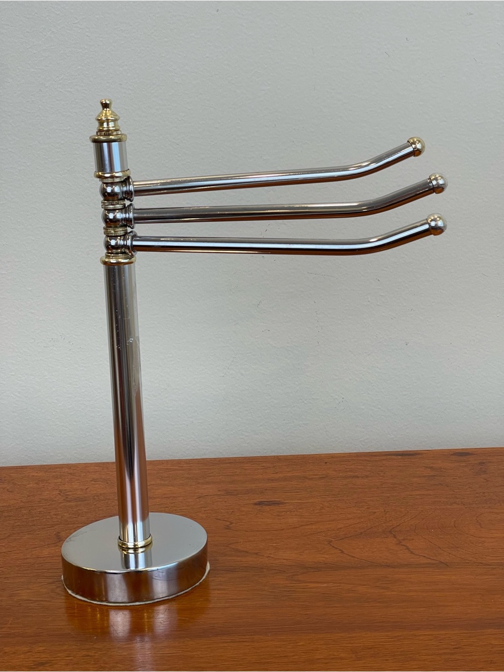 vintage polished chrome and brass countertop stand towel holder - accessories